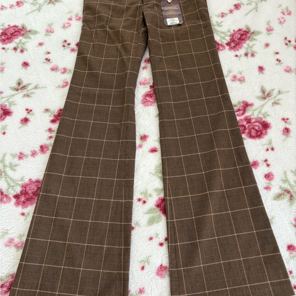 Frankie B. Brown Plaid Trousers - Picture 16 of 16
